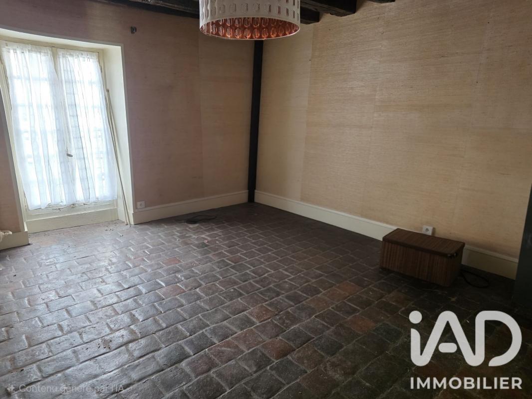 Maison 11 Pièce(s) Druyes-les-Belles-Fontaines - Photo 11