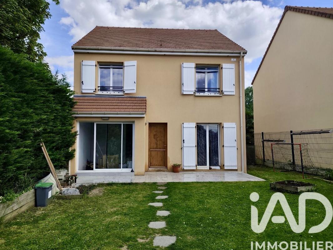 Maison 5 Pièce(s) Saint-Germain-lès-Arpajon