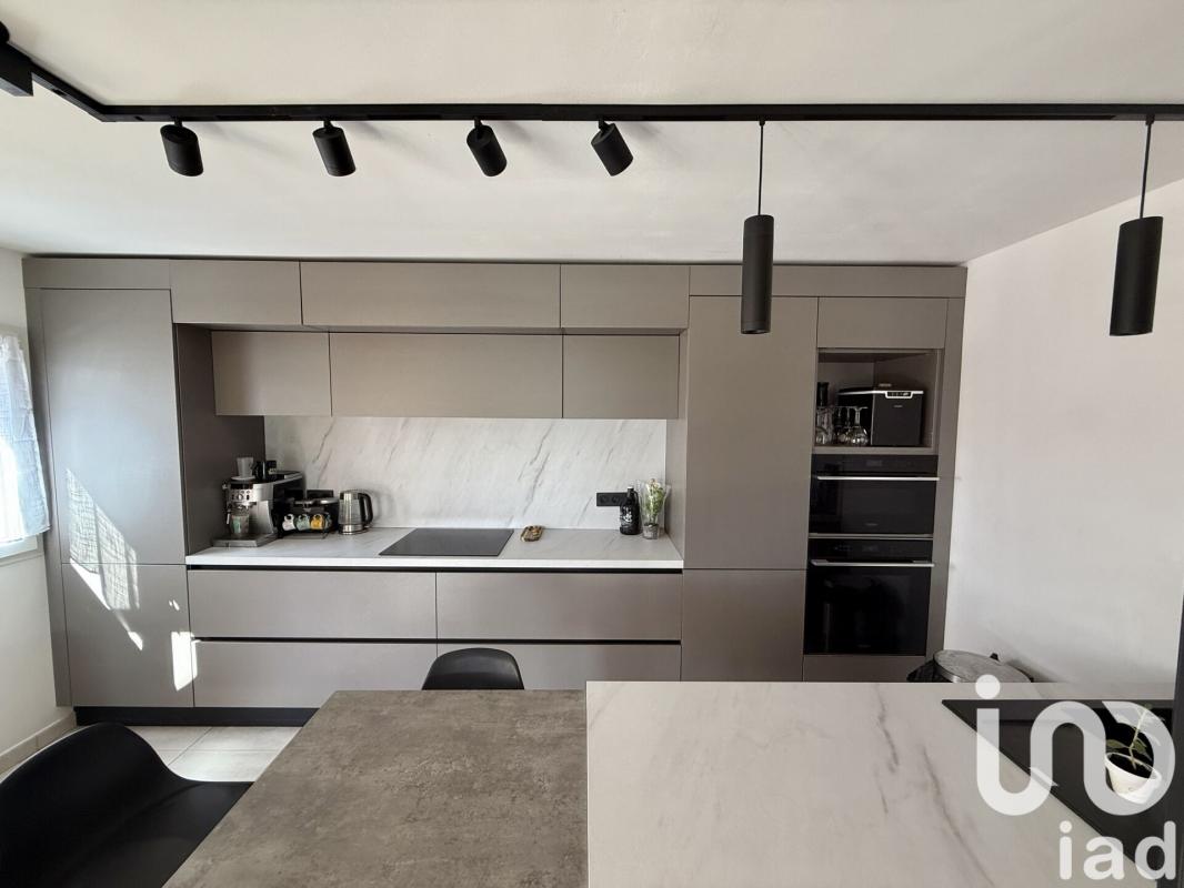 Maison 4 Pièce(s) Le Beausset - Photo 3