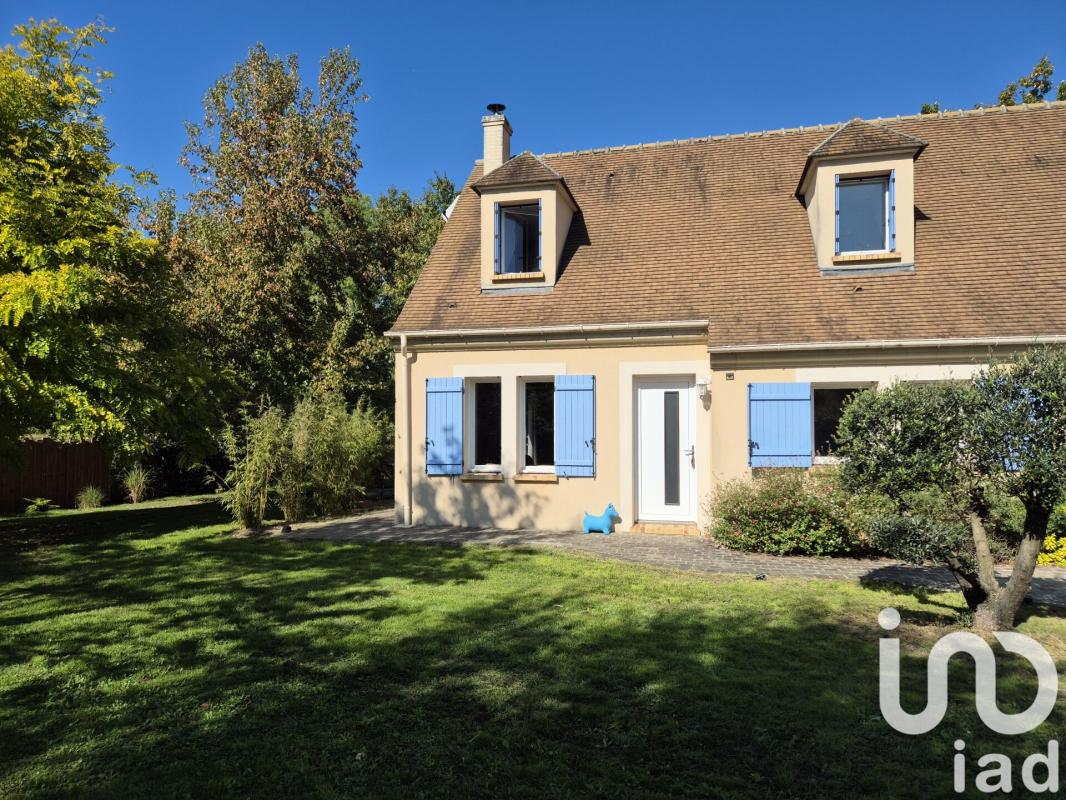 Maison 7 Pièce(s) La Celle-les-Bordes