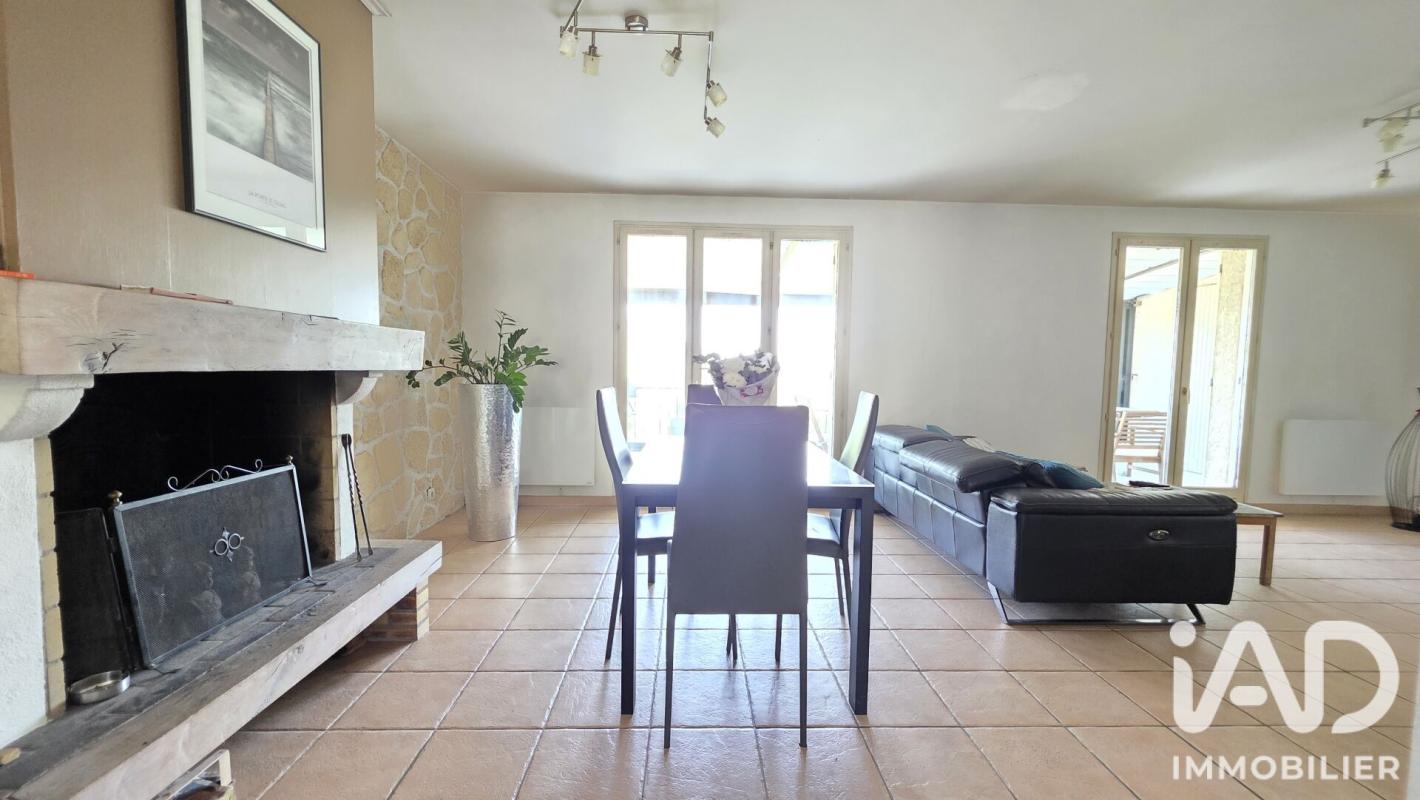 Maison 7 Pièce(s) Mézy-sur-Seine