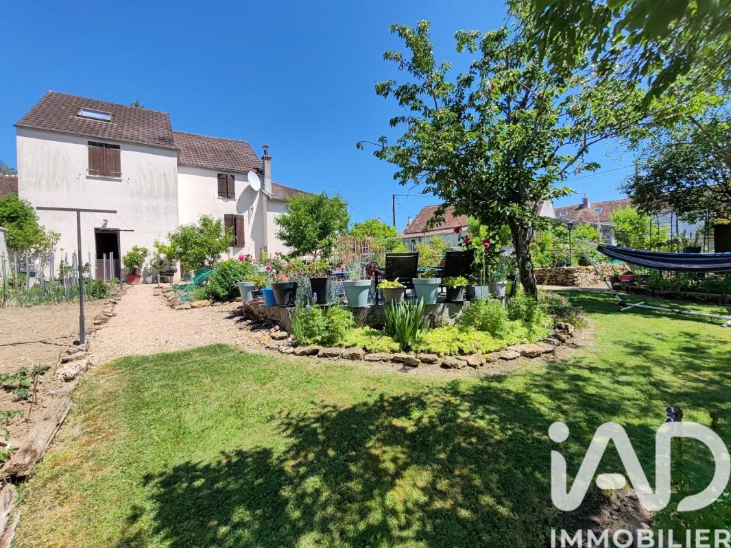 Maison 7 Pièce(s) Courtomer
