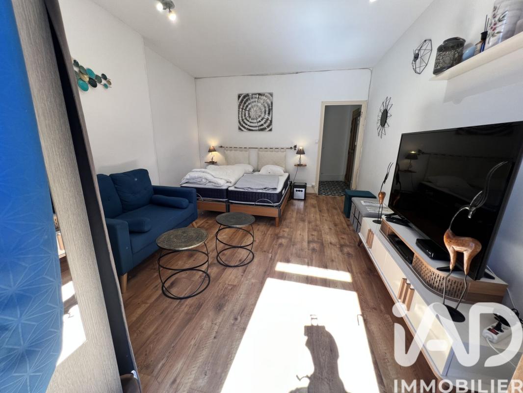 Immeuble  Bourbon-l'Archambault - Photo 3