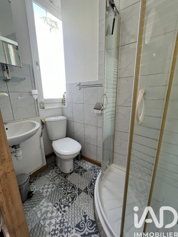 Immeuble  Bourbon-l'Archambault - Photo 10