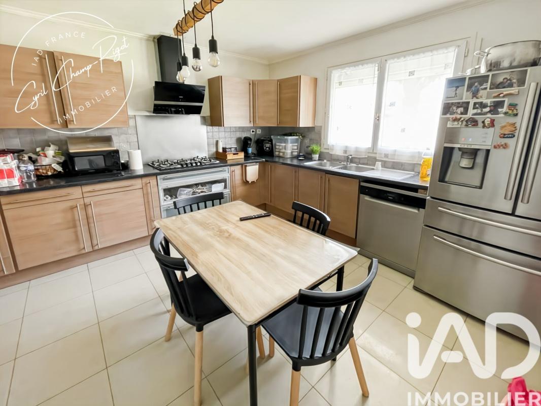 Maison 5 Pièce(s) Montfermeil - Photo 2