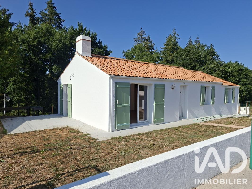 Maison 4 Pièce(s) Le Girouard