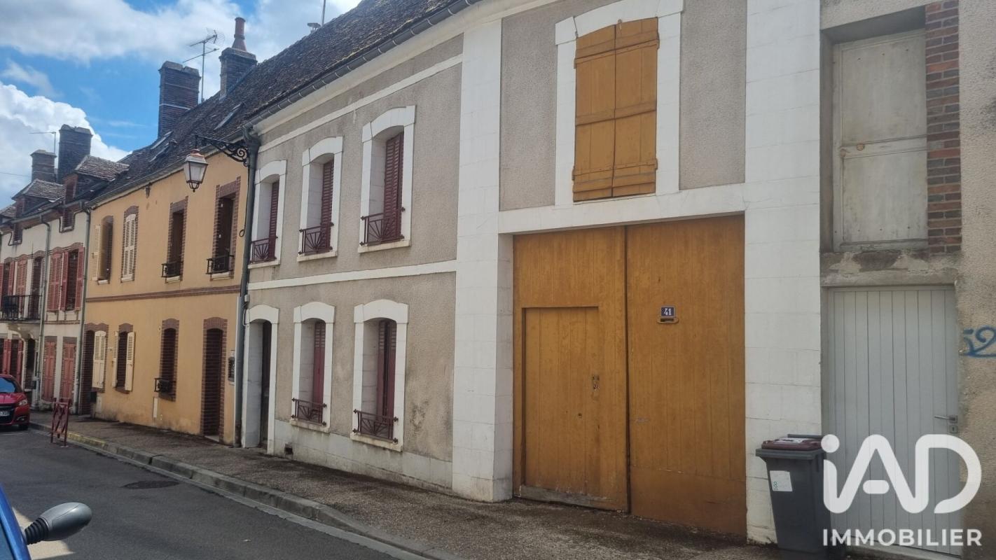 Maison de village 3 Pièce(s) Saint-Julien-du-Sault