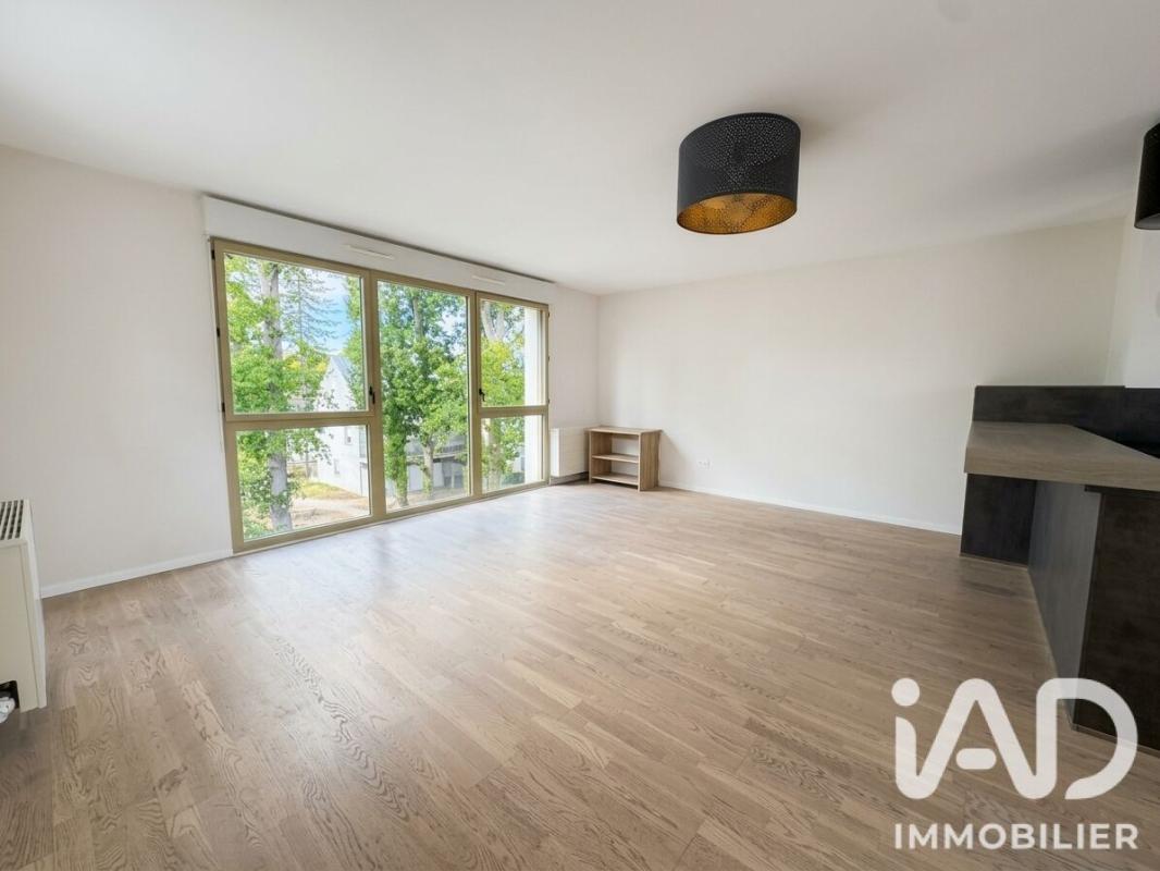 Appartement 5 Pièce(s) Saint-Michel-sur-Orge - Photo 2