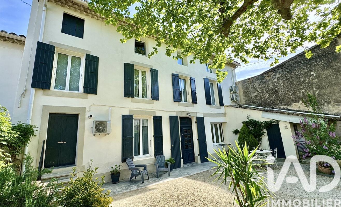 Maison de ville 13 Pièce(s) Sainte-Cécile-les-Vignes