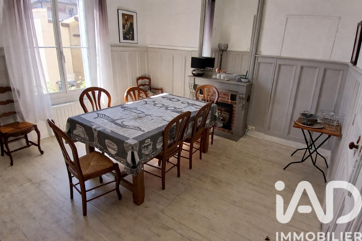 Maison d'architecte 8 Pièce(s) Châteaudun