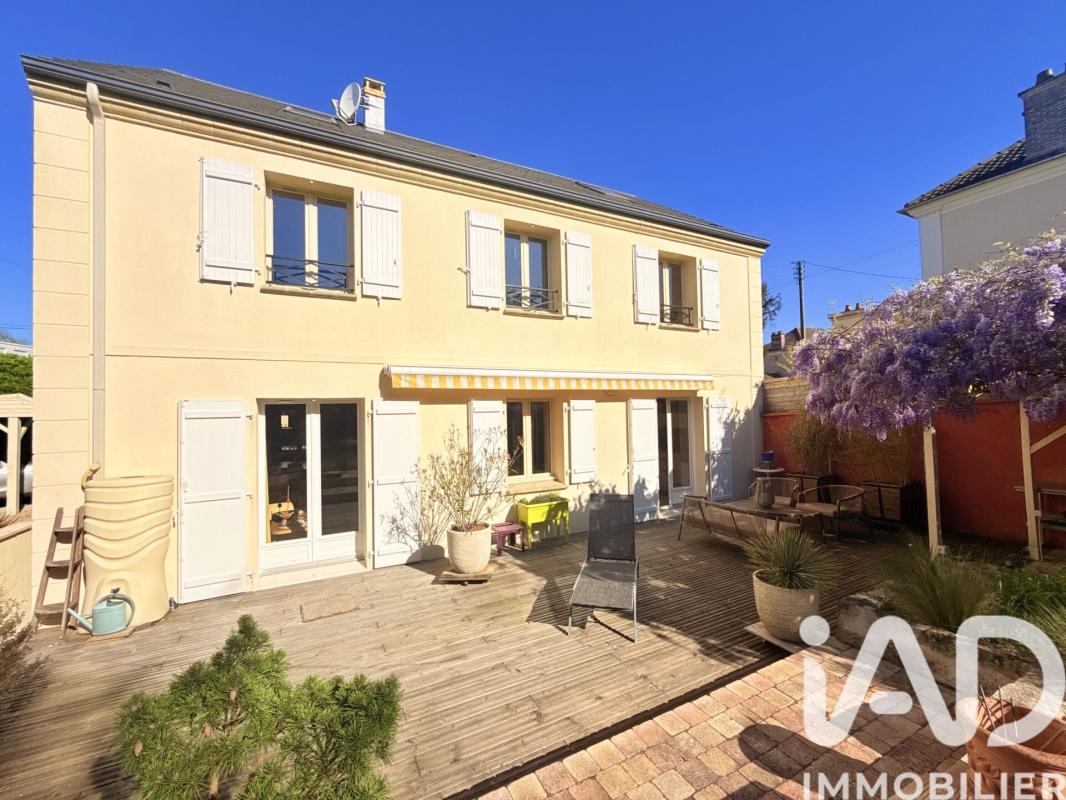 Maison 7 Pièce(s) L'Isle-Adam