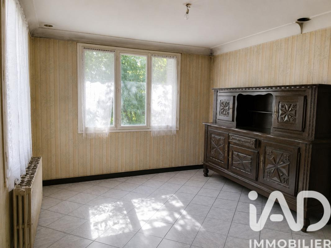 Maison 4 Pièce(s) Bellevigne-les-Châteaux - Photo 3