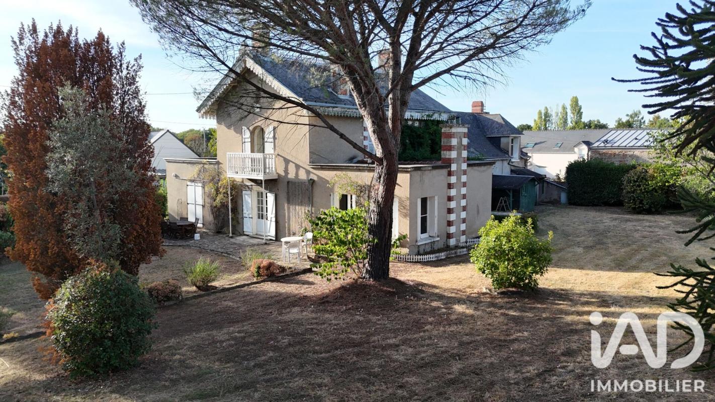 Maison 11 Pièce(s) Sucé-sur-Erdre - Photo 1