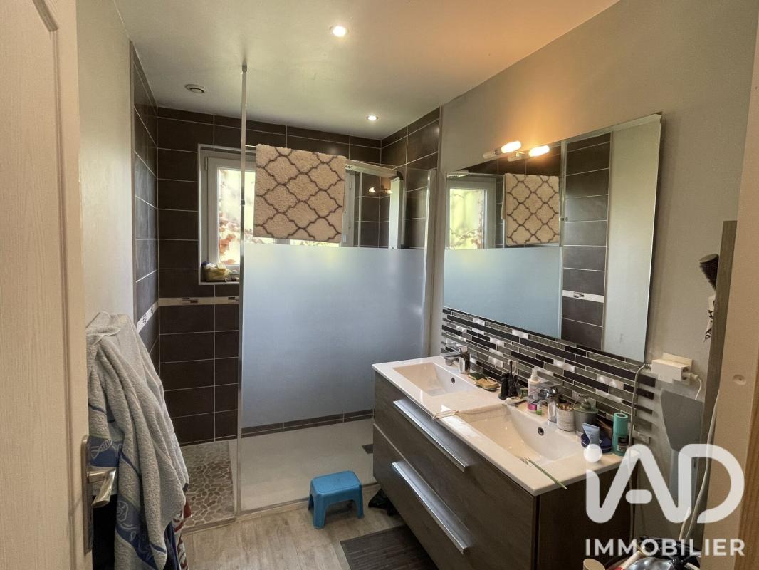 Maison 4 Pièce(s) Mouthiers-sur-Boëme - Photo 11