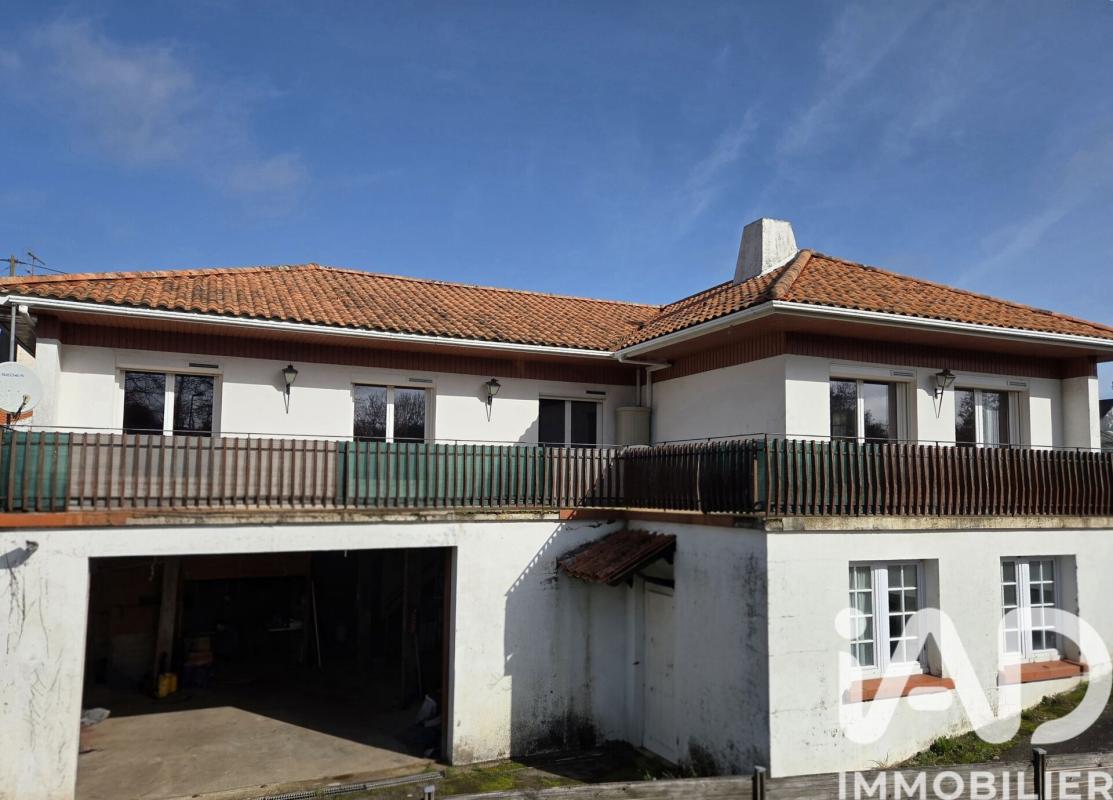 Maison 5 Pièce(s) Coëx