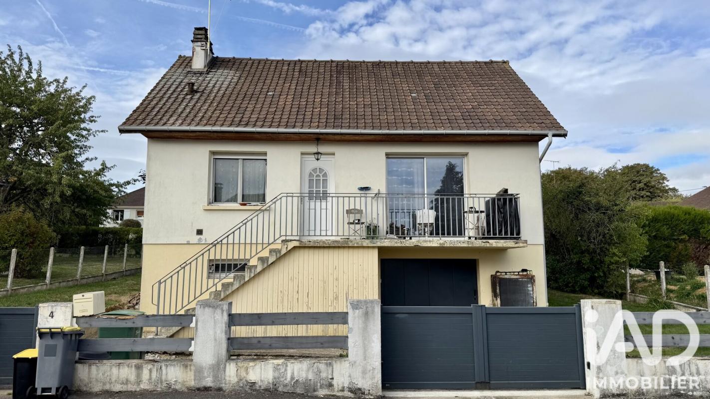 Maison 3 Pièce(s) Méru