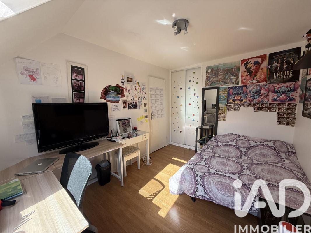 Maison 5 Pièce(s) Vert-Saint-Denis