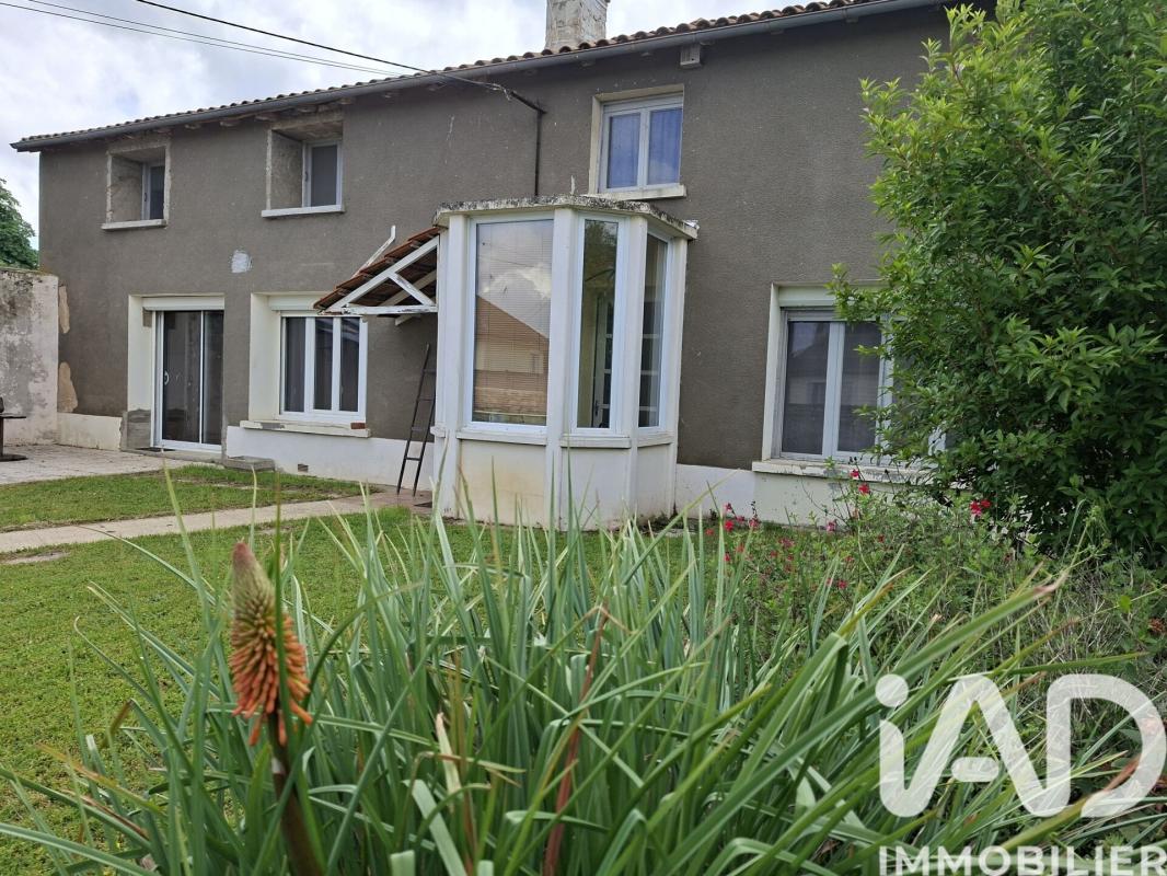 Maison 5 Pièce(s) Vouneuil-sous-Biard