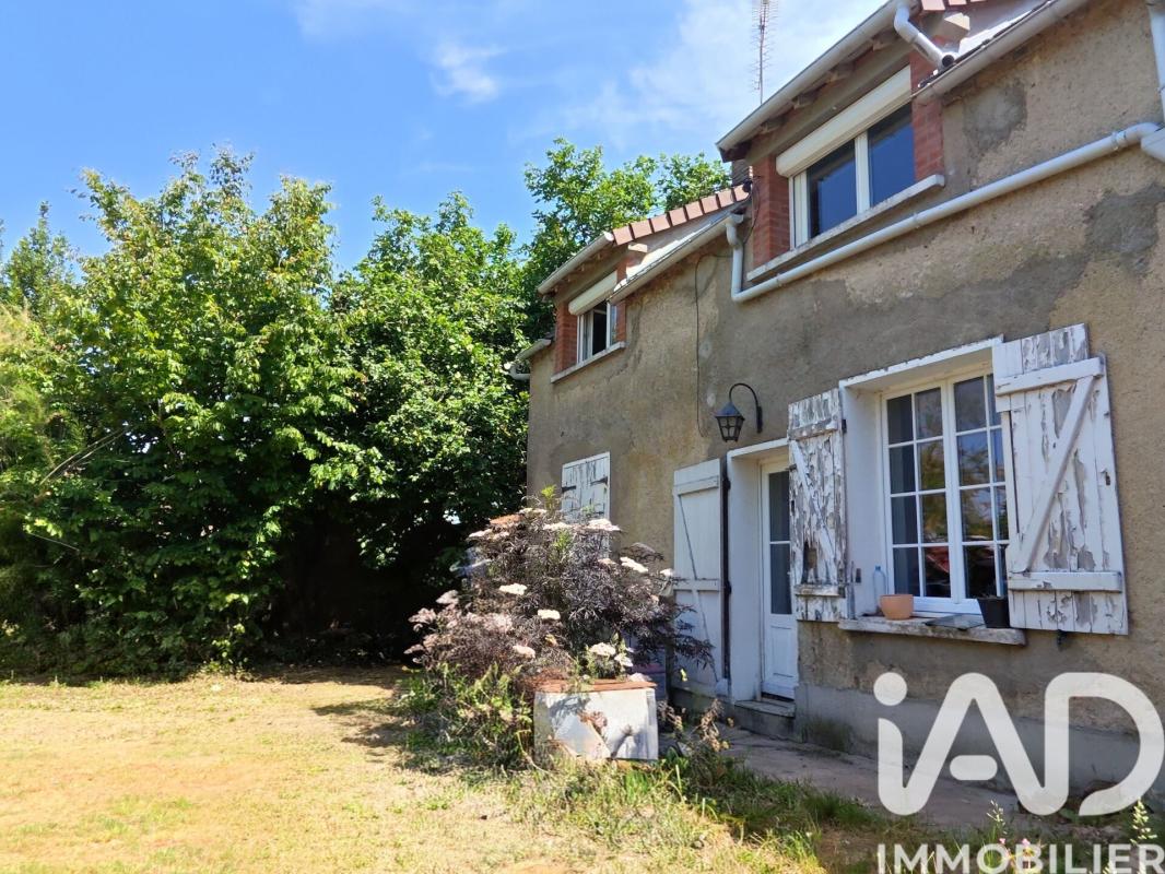 Maison 4 Pièce(s) Villeblevin