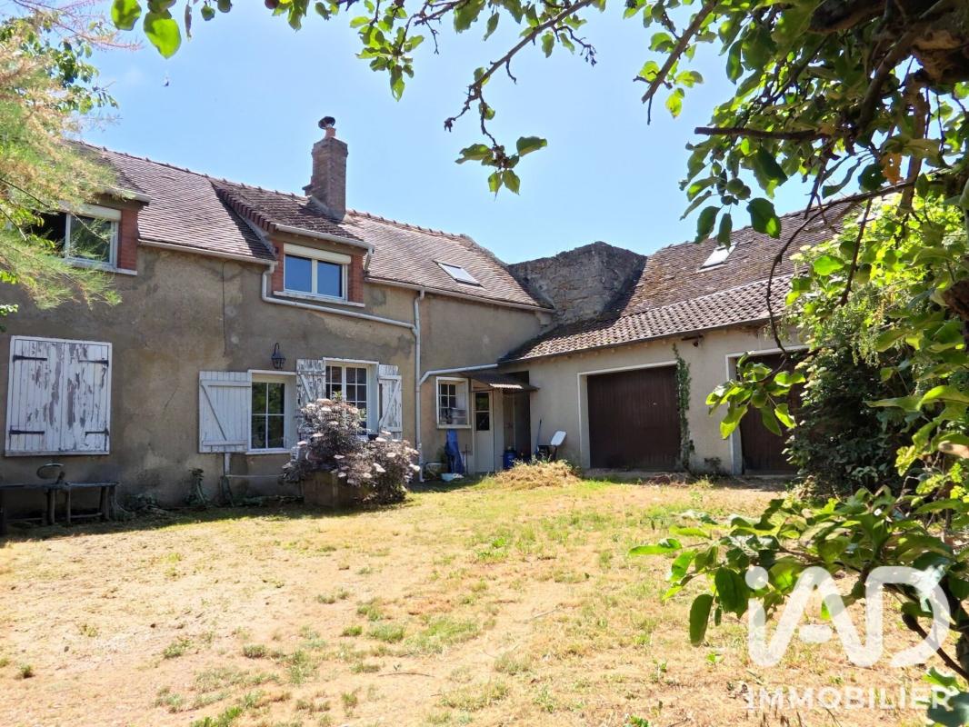 Maison 4 Pièce(s) Villeblevin