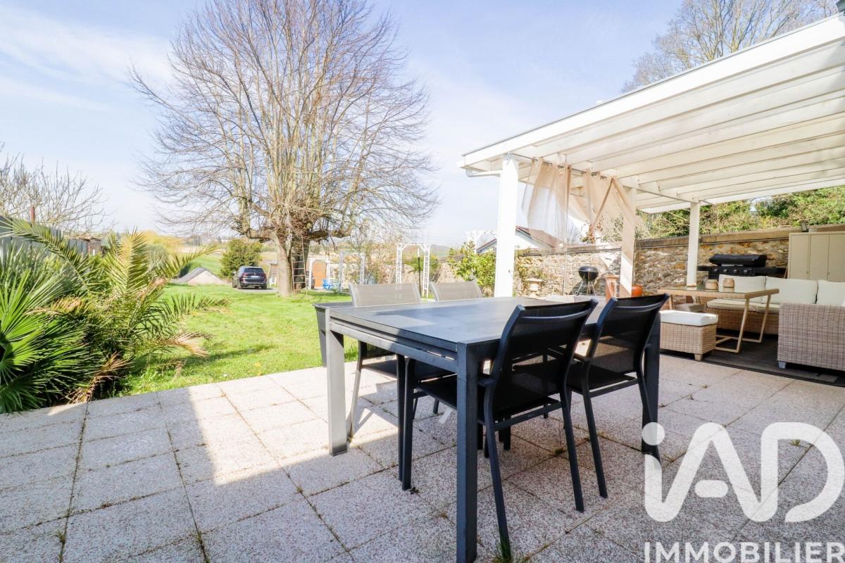 Maison 8 Pièce(s) Saulx-les-Chartreux