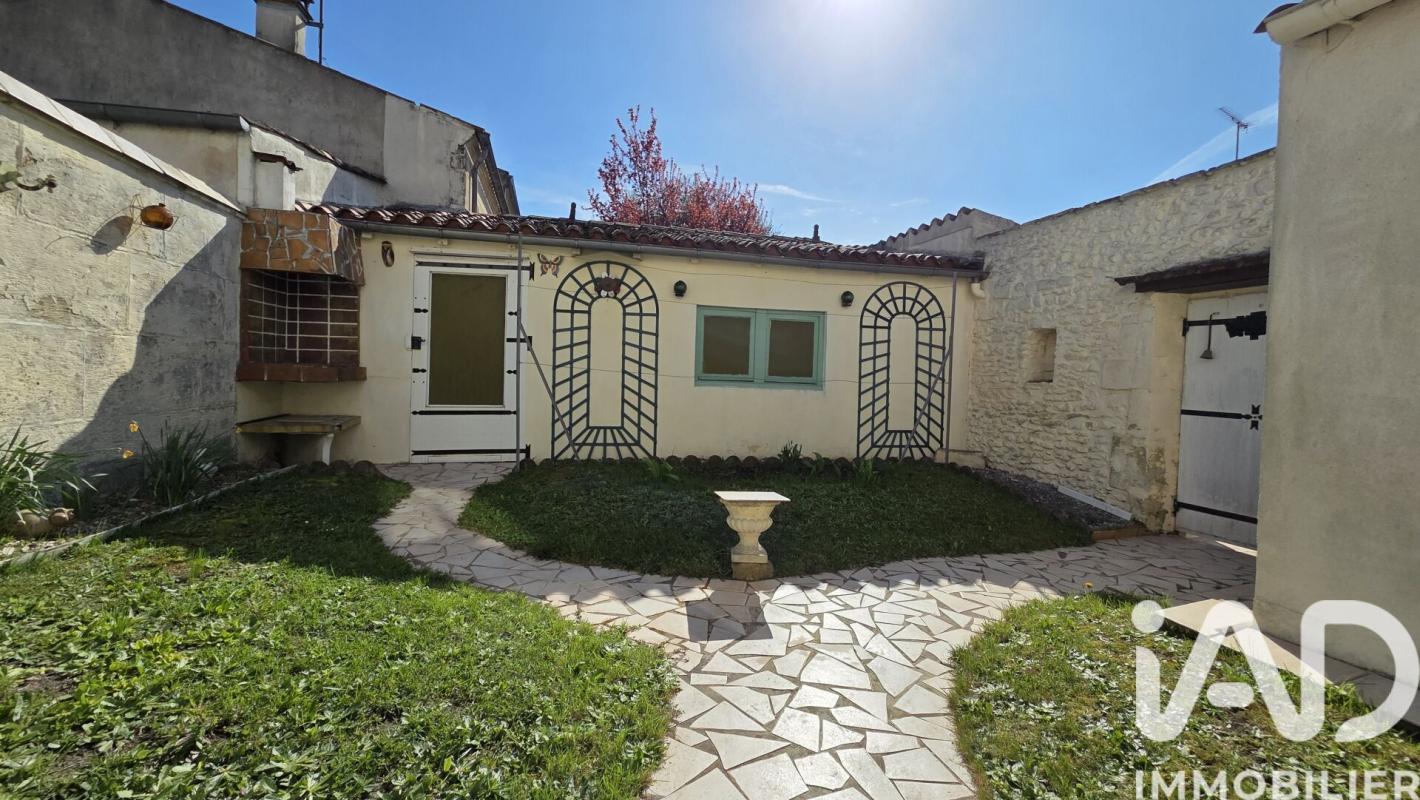 Maison de ville 5 Pièce(s) Cognac