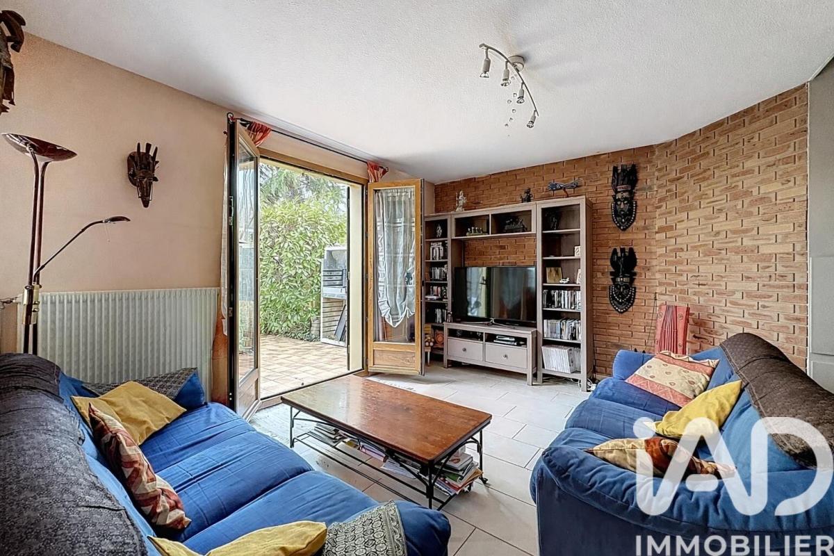 Maison 9 Pièce(s) Magny-les-Hameaux