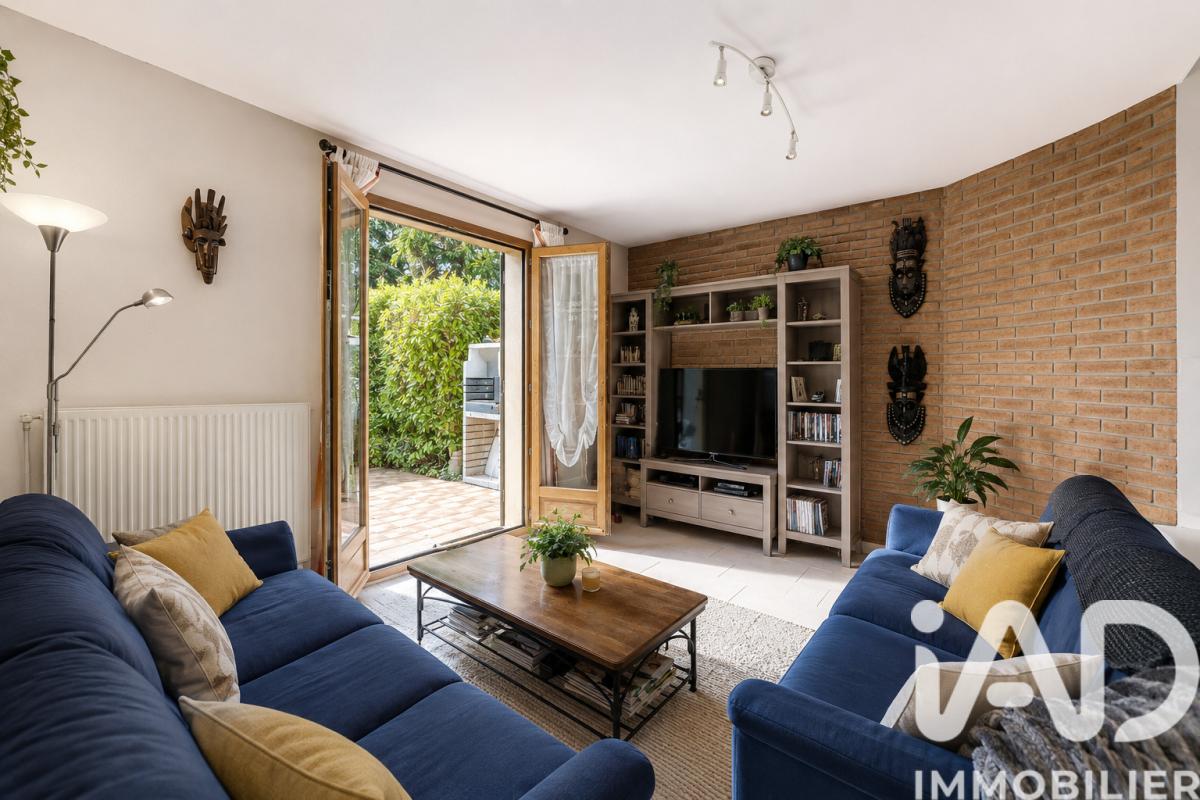 Maison 9 Pièce(s) Magny-les-Hameaux