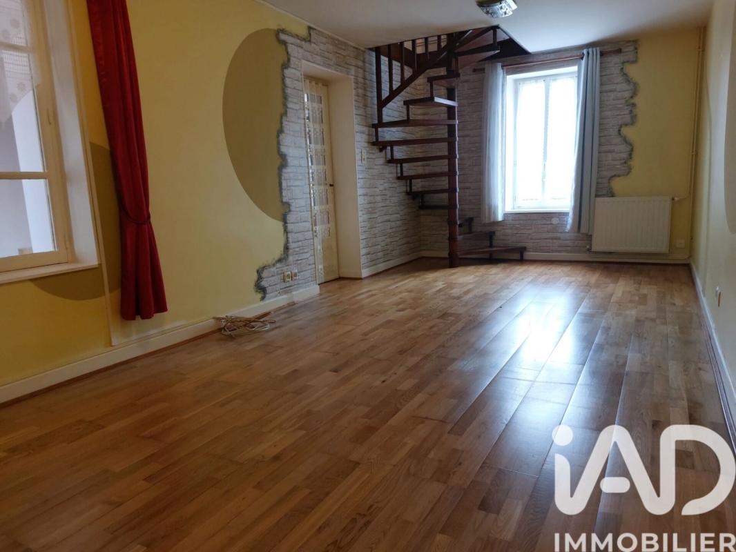 Maison de village 6 Pièce(s) Bézenet