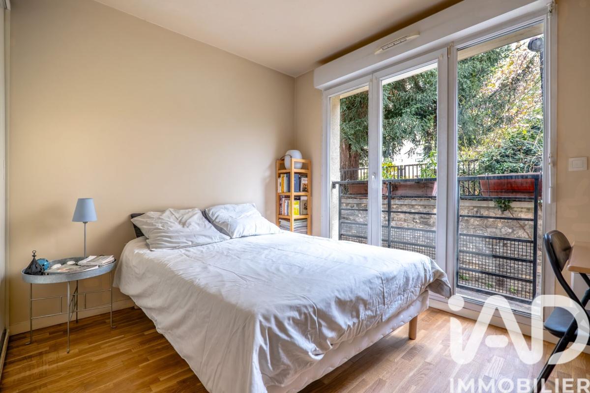 Appartement 3 Pièce(s) Paris 20eme Arrondissement