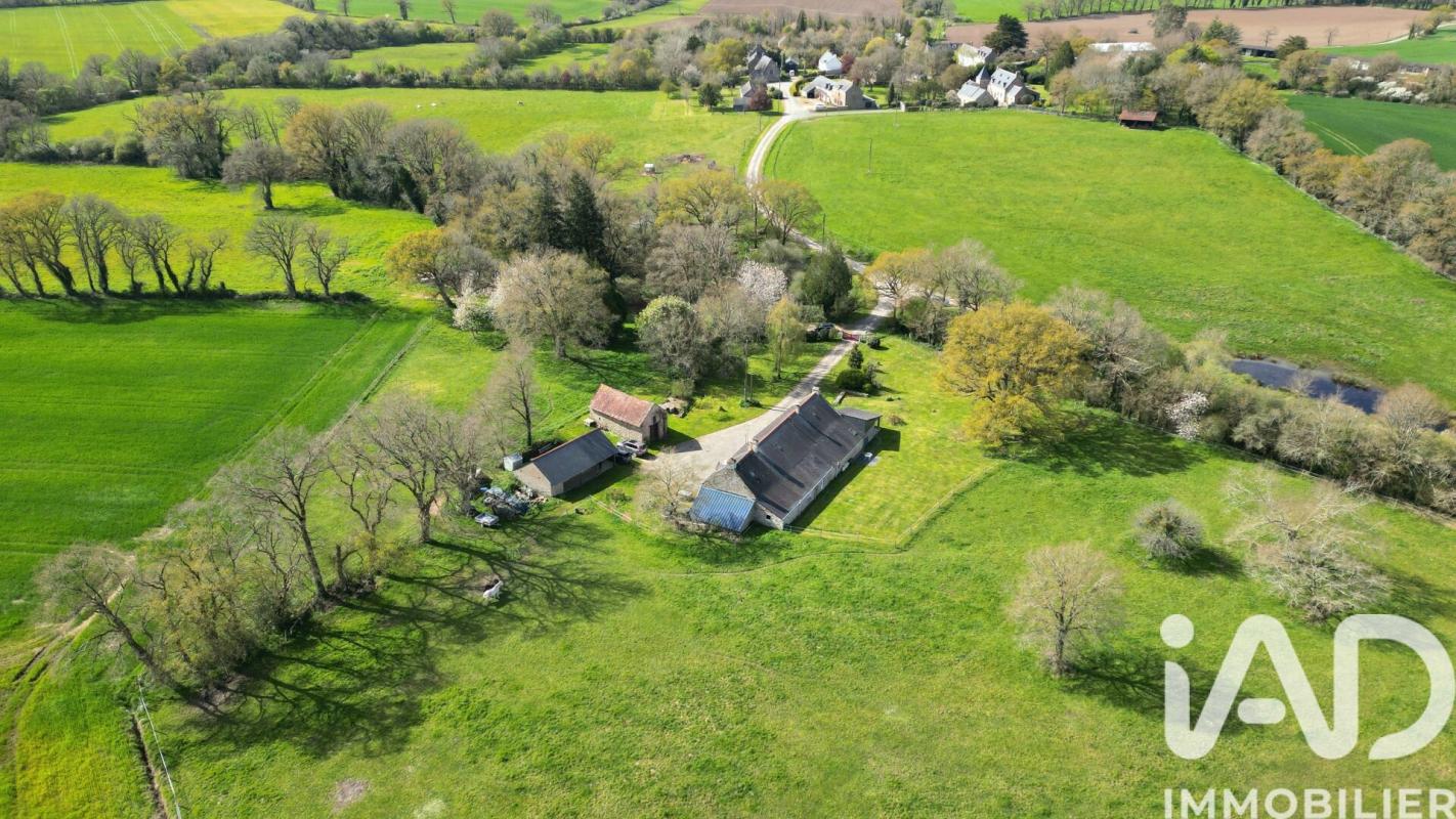 Maison longère 5 Pièce(s) Theix-Noyalo