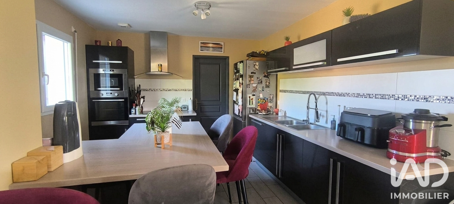 Maison 5 Pièce(s) La Bosse-de-Bretagne - Photo 2