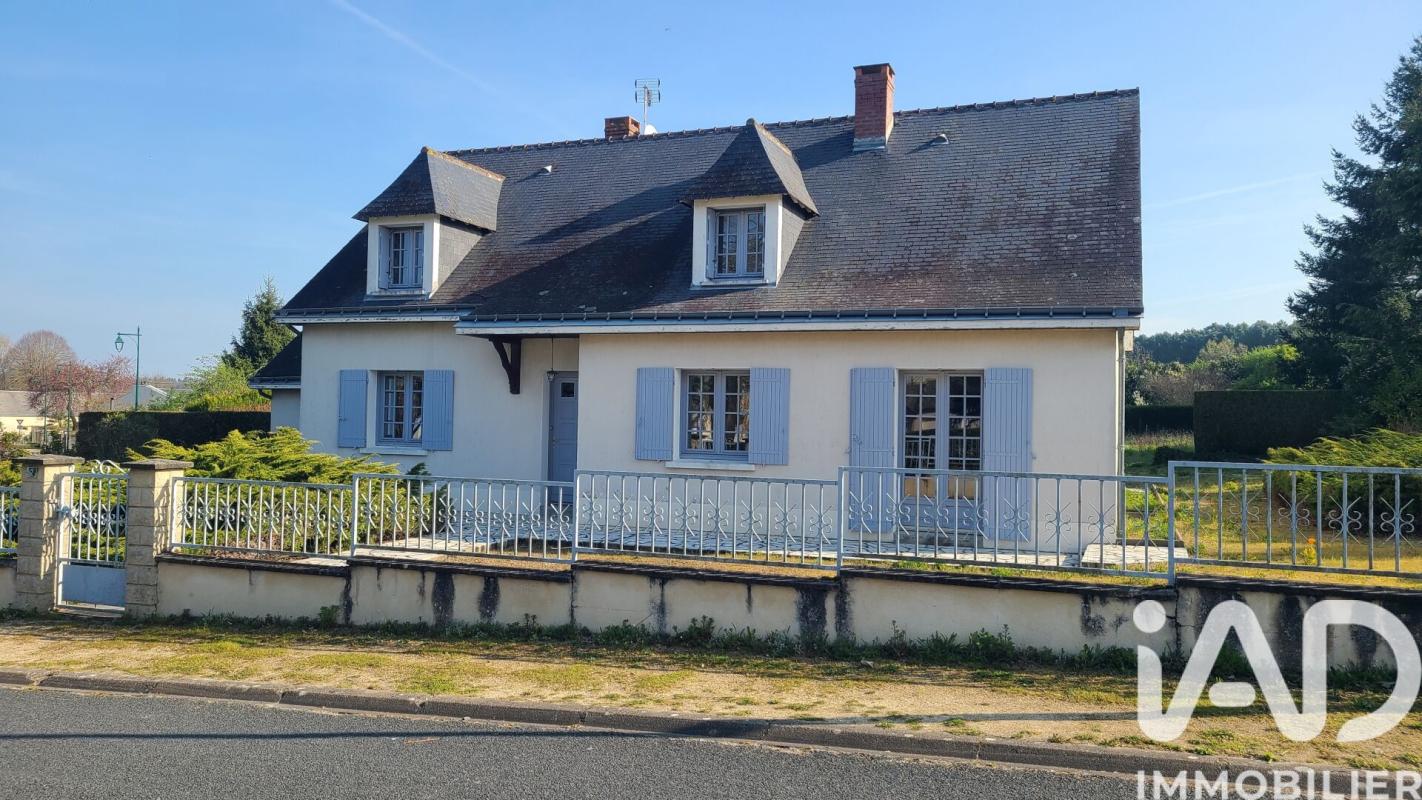 Maison traditionnelle 5 Pièce(s) Noyant-Villages