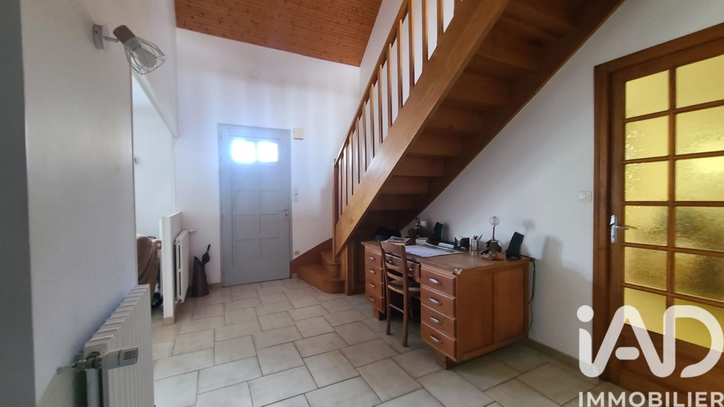 Maison 5 Pièce(s) Noyant-Villages - Photo 2