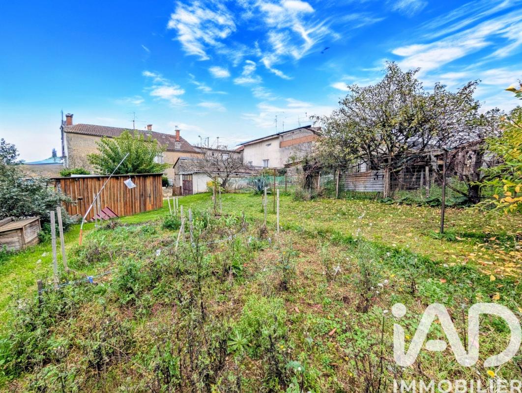 Maison 7 Pièce(s) Lussac-les-Châteaux