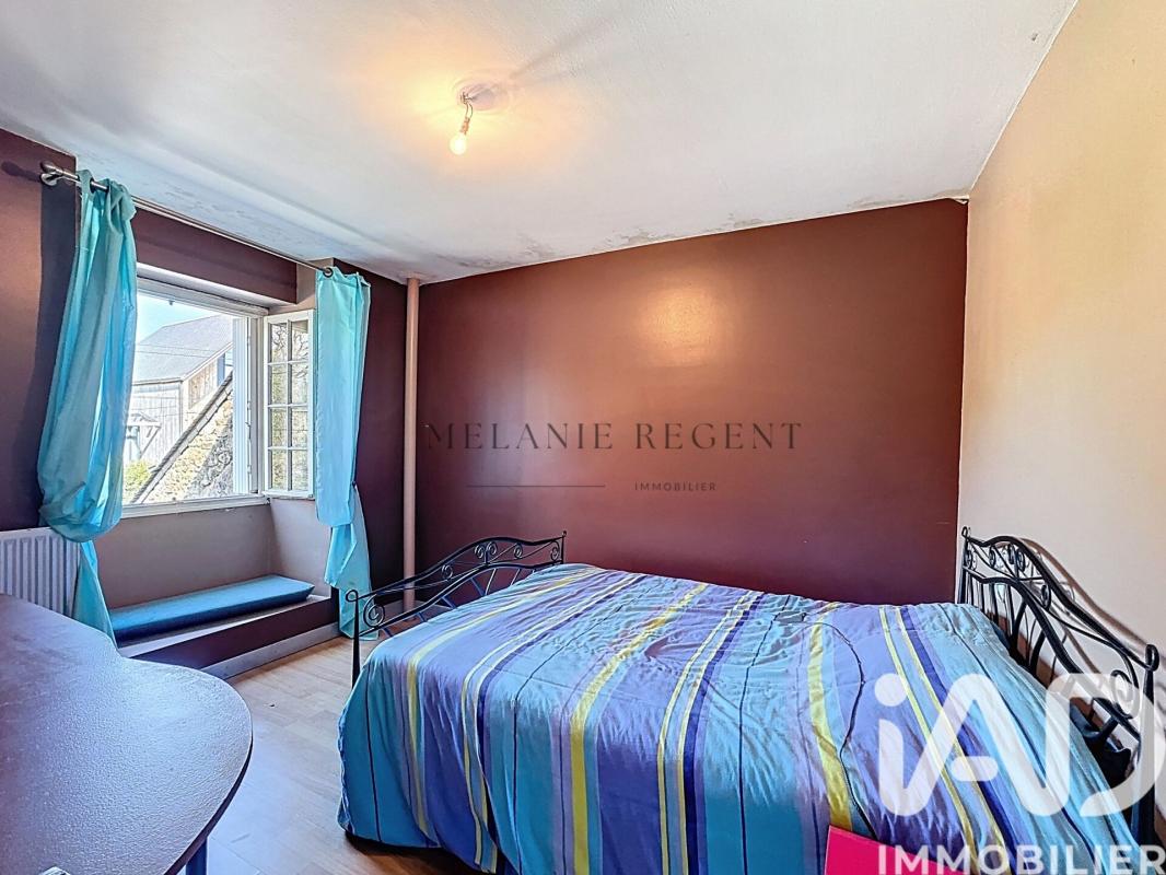 Maison 7 Pièce(s) Bains-sur-Oust