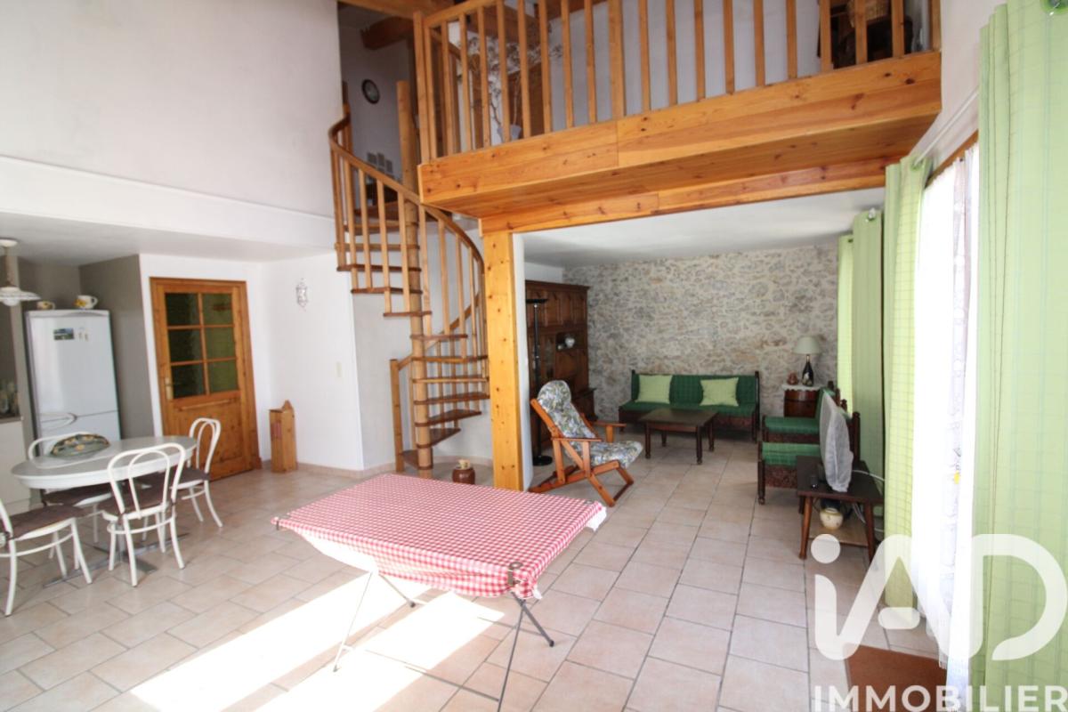 Maison traditionnelle 4 Pièce(s) Opoul-Périllos