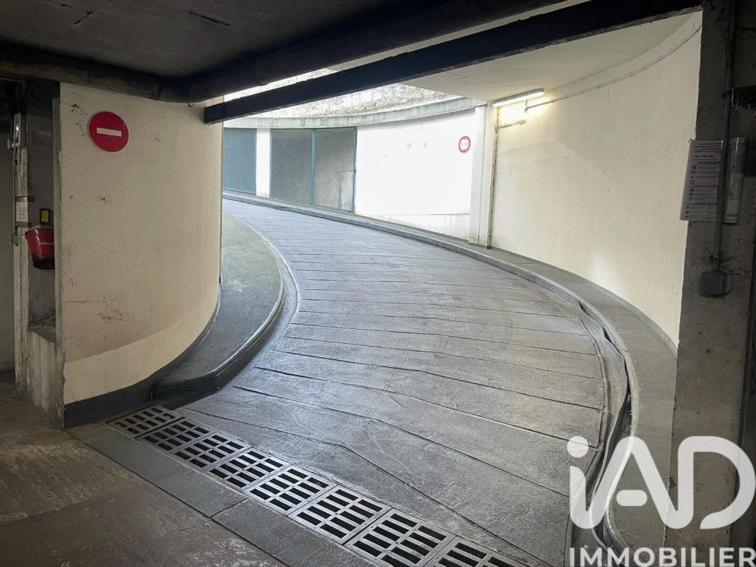 Appartement 1 Pièce(s) Paris 17eme Arrondissement