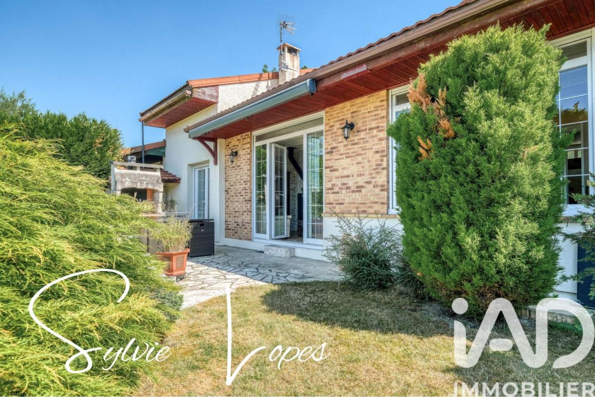 Maison 6 Pièce(s) Esbly