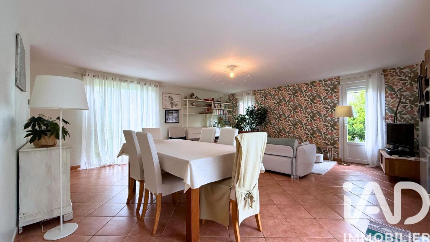 Maison 7 Pièce(s) Busnes