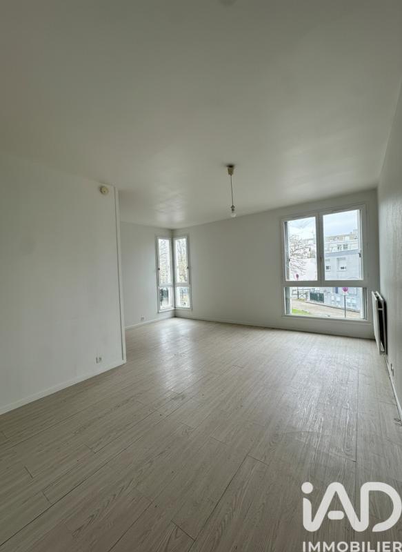 Appartement 2 Pièce(s) Évry-Courcouronnes