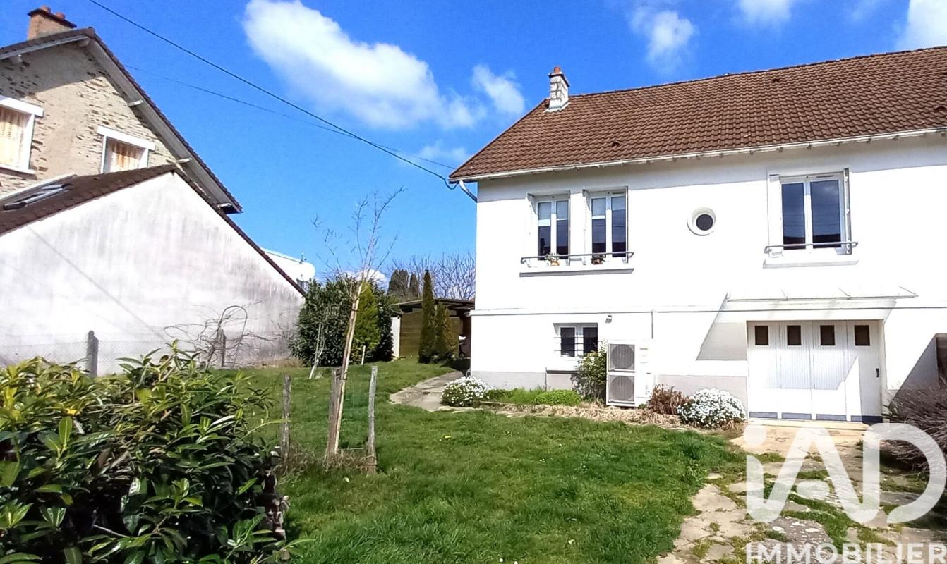 Maison 4 Pièce(s) Saint-Yrieix-la-Perche