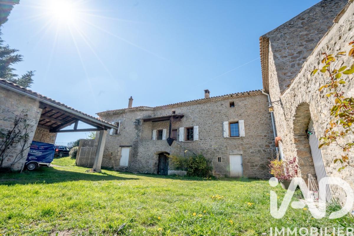 Maison 6 Pièce(s) Cheminas