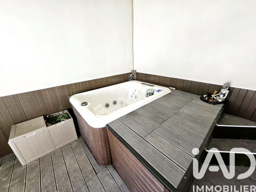 Appartement 7 Pièce(s) Nîmes - Photo 24