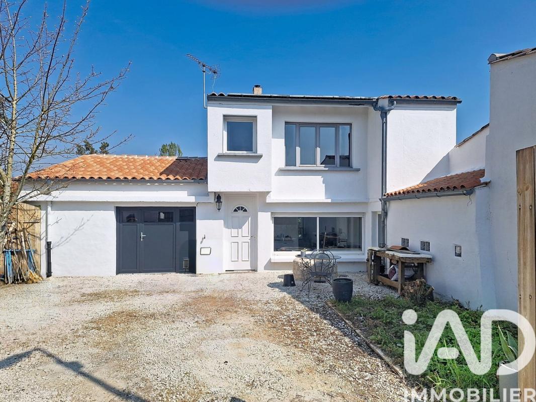 Maison 4 Pièce(s) Dompierre-sur-Mer