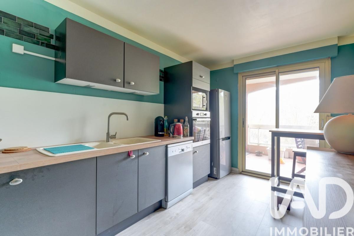 Appartement 4 Pièce(s) Lyon 4eme Arrondissement