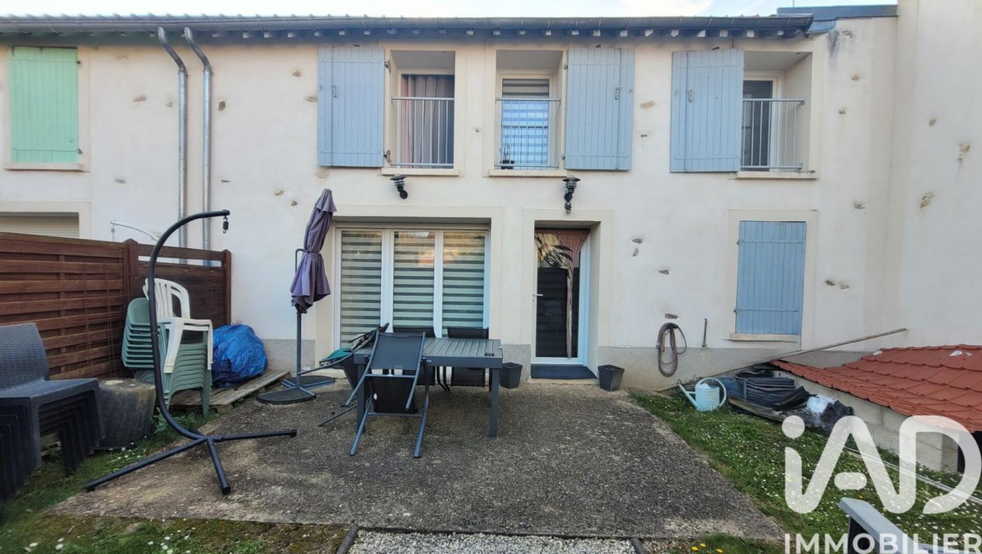 Maison de village 4 Pièce(s) Ussy-sur-Marne