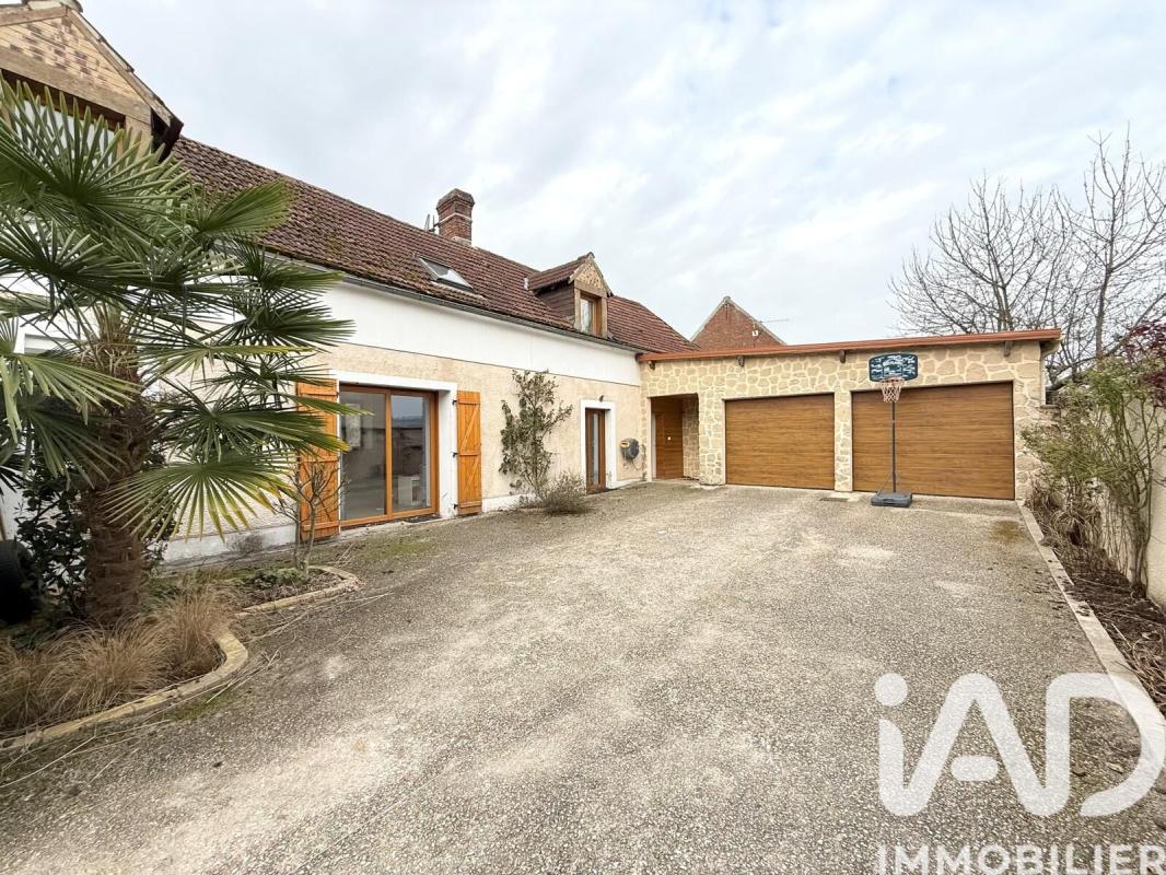 Maison 5 Pièce(s) Noailles