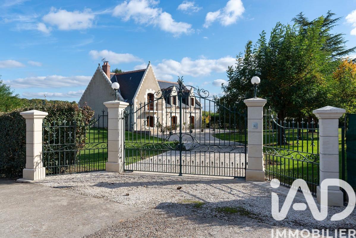 Maison traditionnelle 8 Pièce(s) Vernou-sur-Brenne