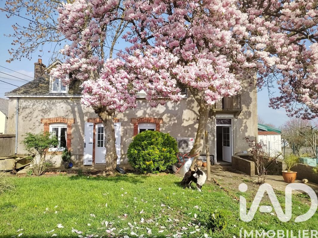 Maison 4 Pièce(s) Rouessé-Vassé